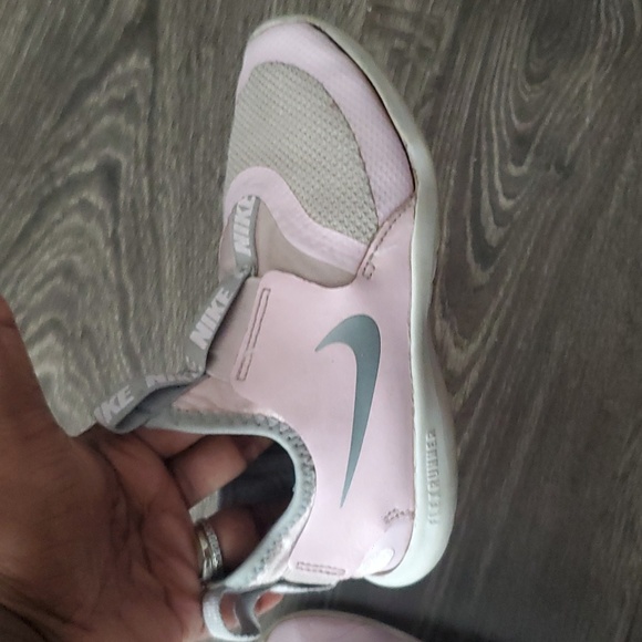 Nike Childs Size 12 Flex Runner Shoes - Sneakers Light Pink and Gray - Picture 5 of 6
